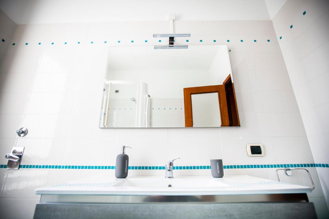 Apartament Dante108 Como Zewnętrze zdjęcie