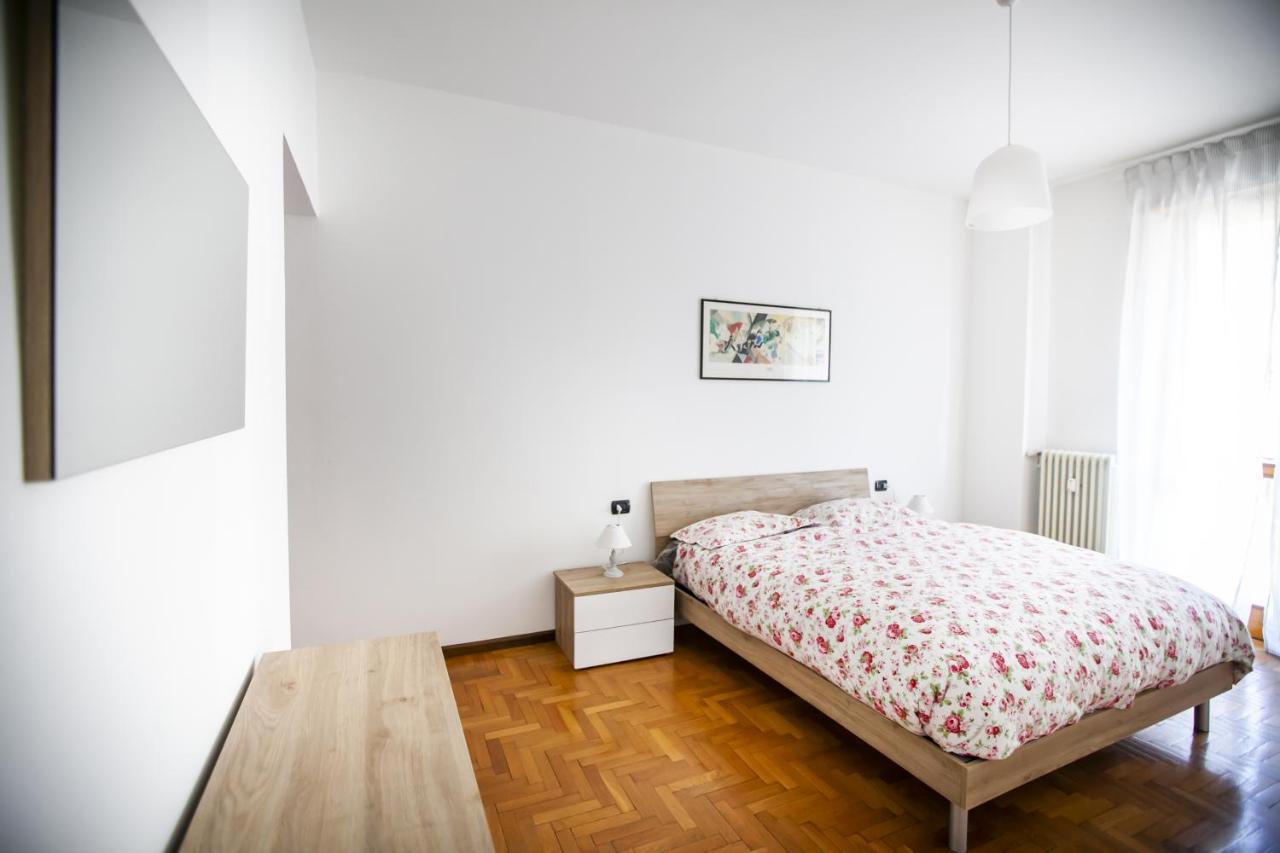 Apartament Dante108 Como Zewnętrze zdjęcie