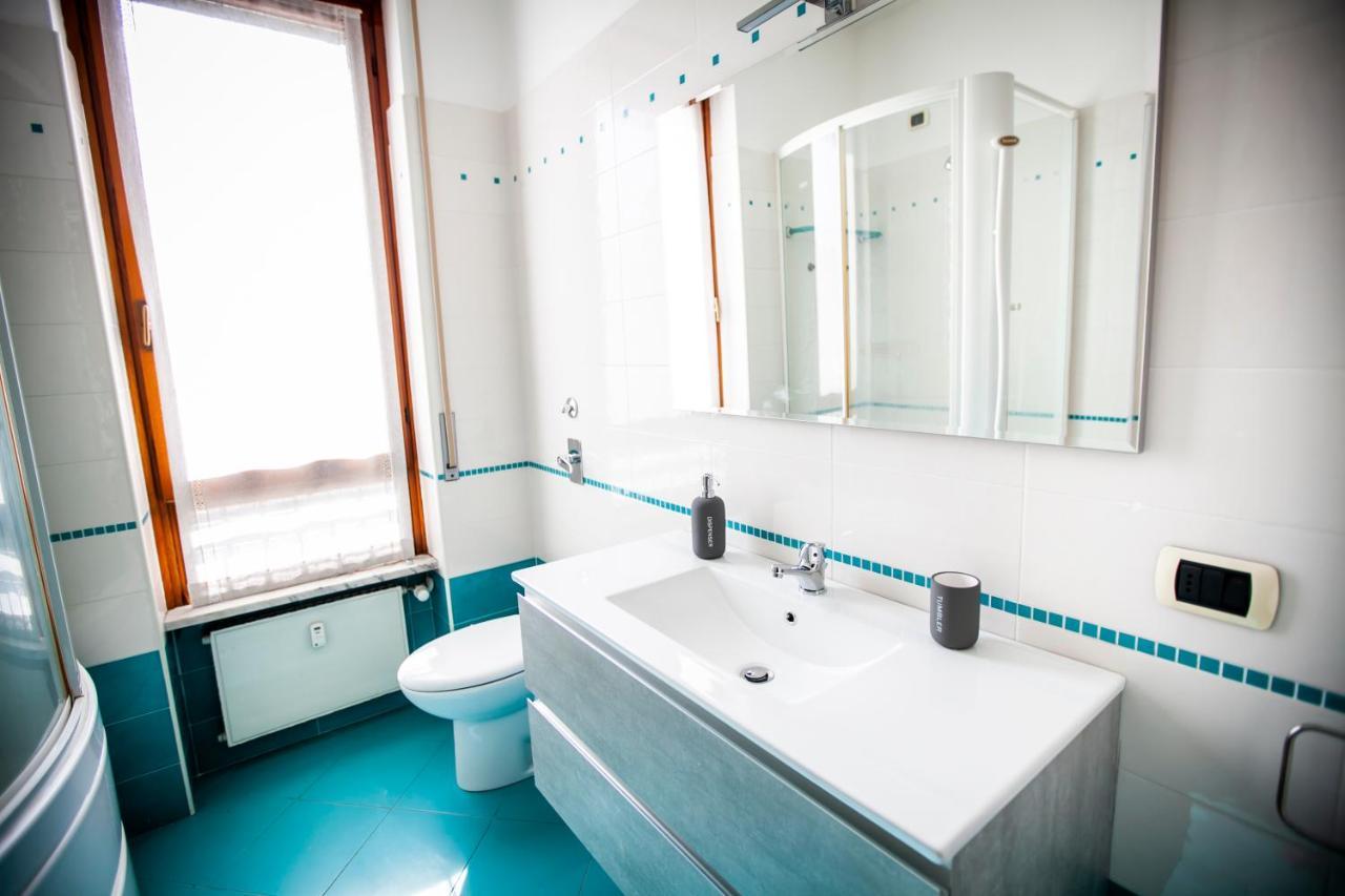 Apartament Dante108 Como Zewnętrze zdjęcie
